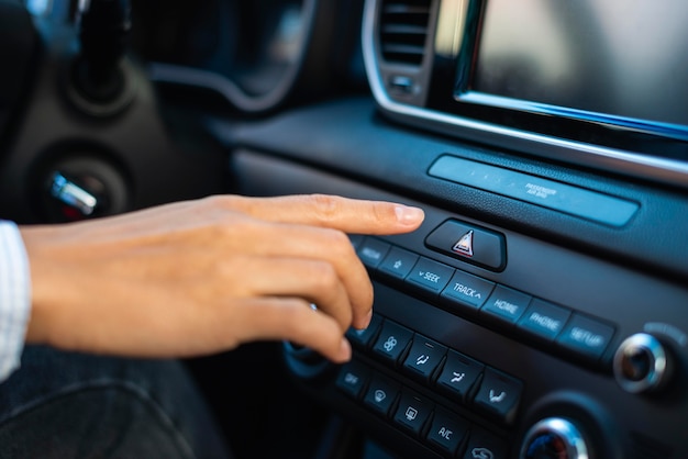 Включение режима Bluetooth на магнитоле