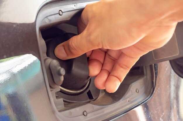 Установка нового предохранителя и проверка его фиксации