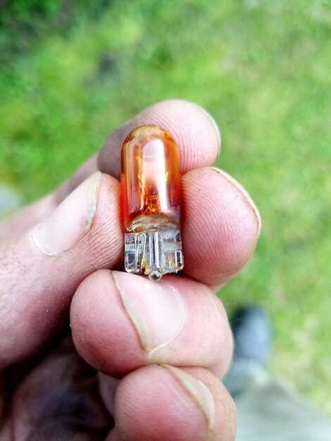 Почему загорается лампочка ручного тормоза и что делать — полное руководство