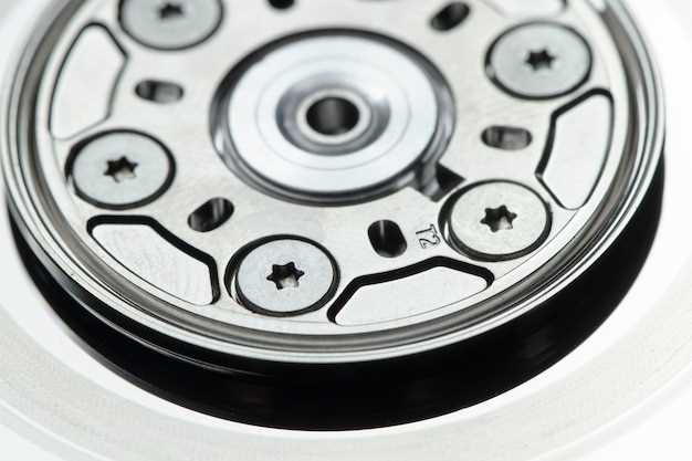 Ватные тормоза Mazda Титан — советы по выбору и замене